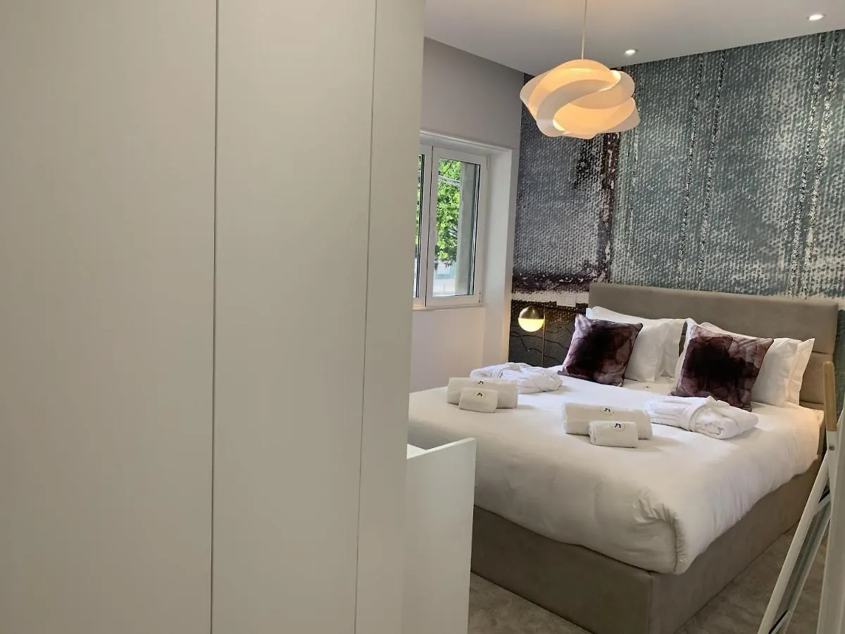 Cascais Downtown Premium Apartment 2 0*,  Portugalia