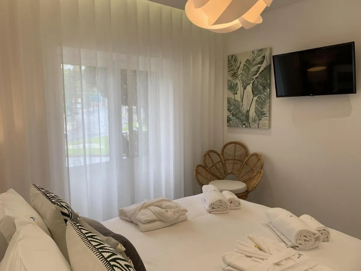 Cascais Downtown Premium Apartment 2 0*,